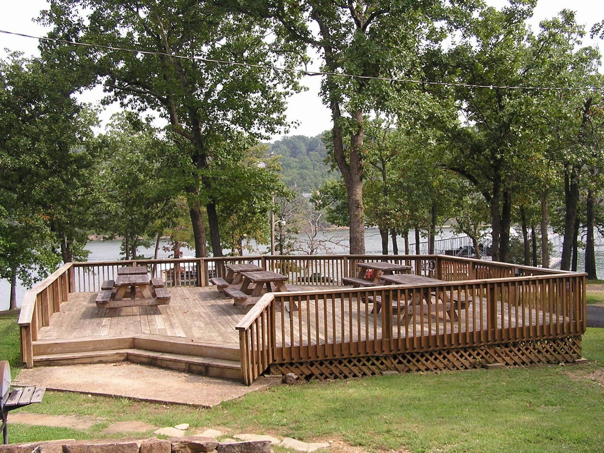 Mill Creek On Table Rock Resort Lampe